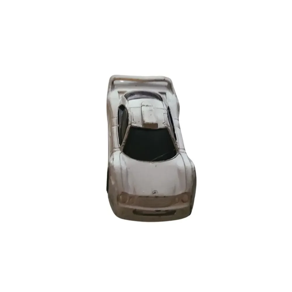 Maisto Mercedes Benz CLK-GTR AMG Street Version Silver Diecast 1/64